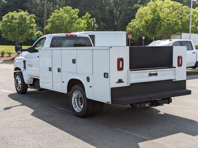 2023 Chevrolet Silverado 5500 HD Work Truck