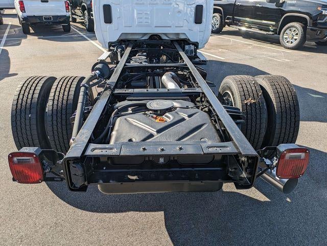 2024 Chevrolet Silverado 5500 HD Work Truck