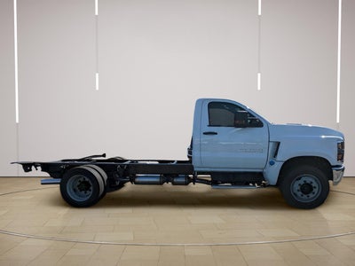 2024 Chevrolet Silverado 5500 HD Work Truck