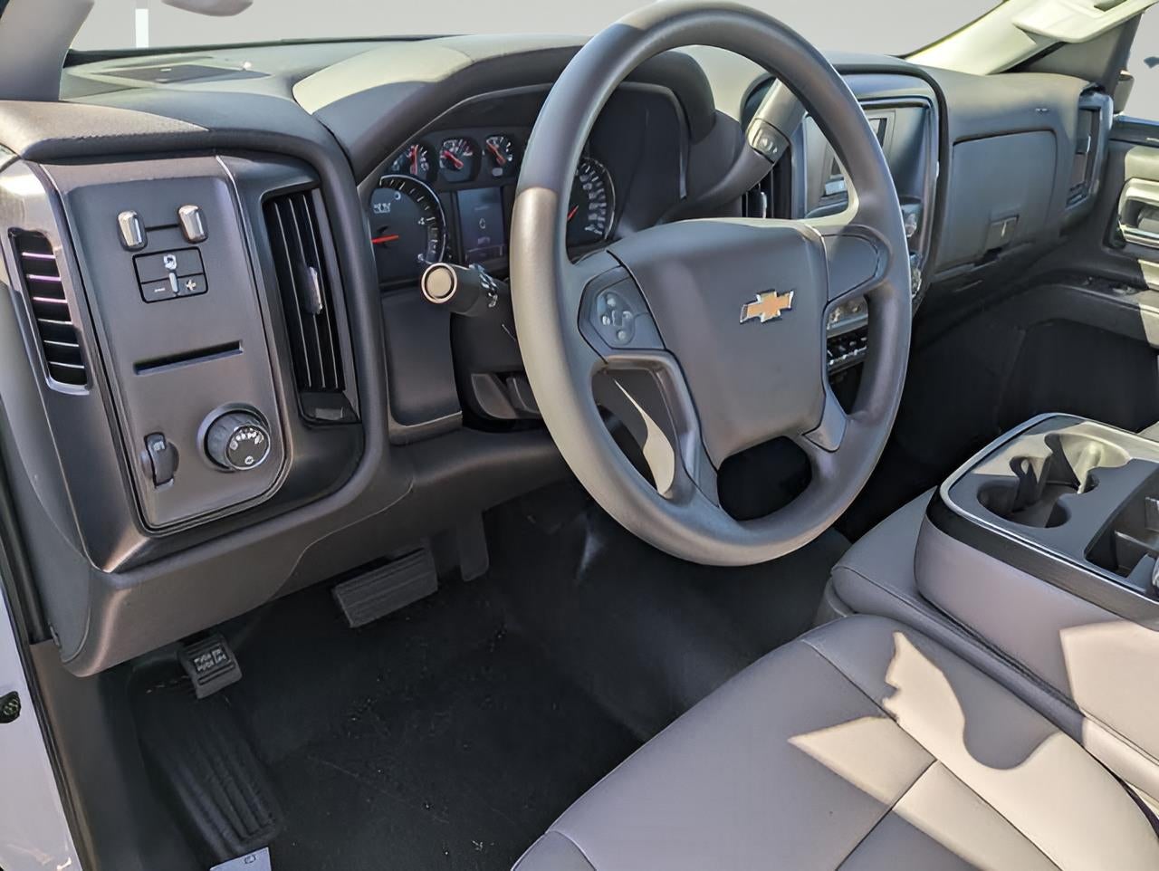 2024 Chevrolet Silverado 5500 HD Work Truck