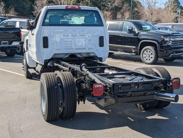 2024 Chevrolet Silverado 5500 HD Work Truck