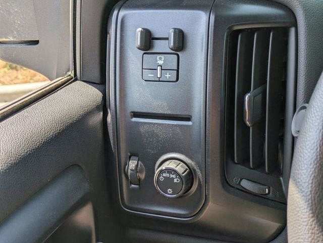 2023 Chevrolet Silverado 5500 HD Work Truck