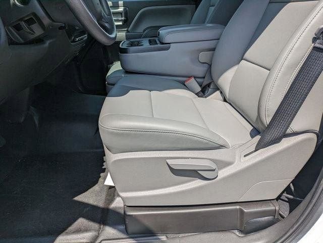 2023 Chevrolet Silverado 5500 HD Work Truck