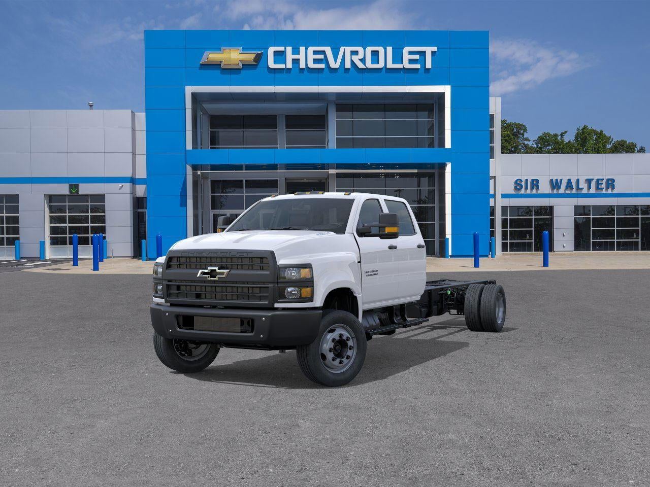 2025 Chevrolet Silverado 6500 HD Work Truck