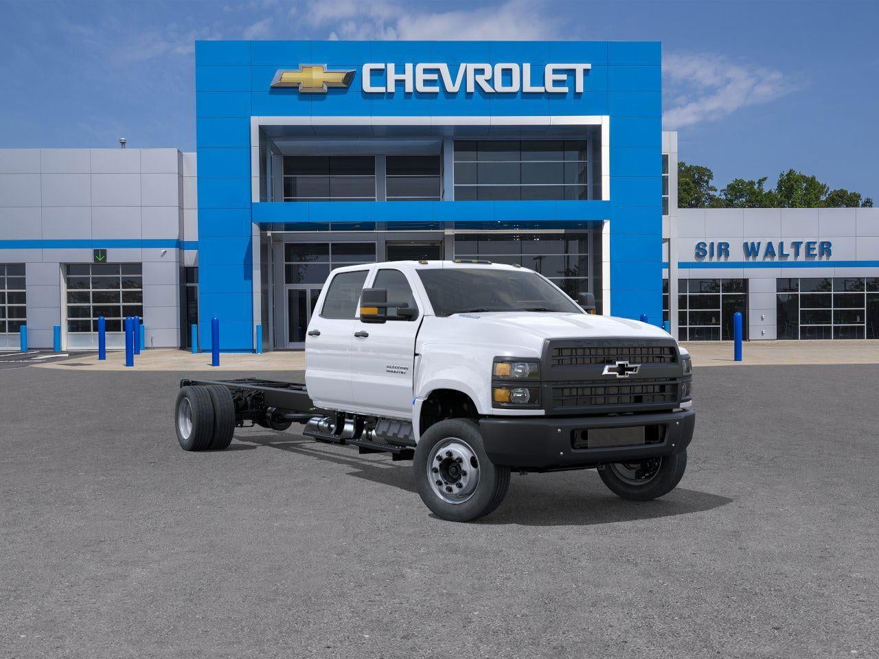 2025 Chevrolet Silverado 6500 HD Work Truck