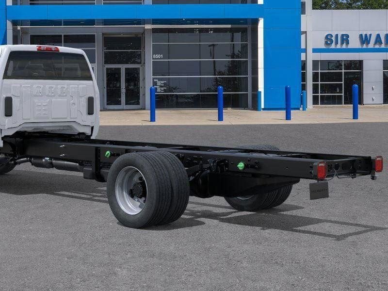 2025 Chevrolet Silverado 6500 HD Work Truck