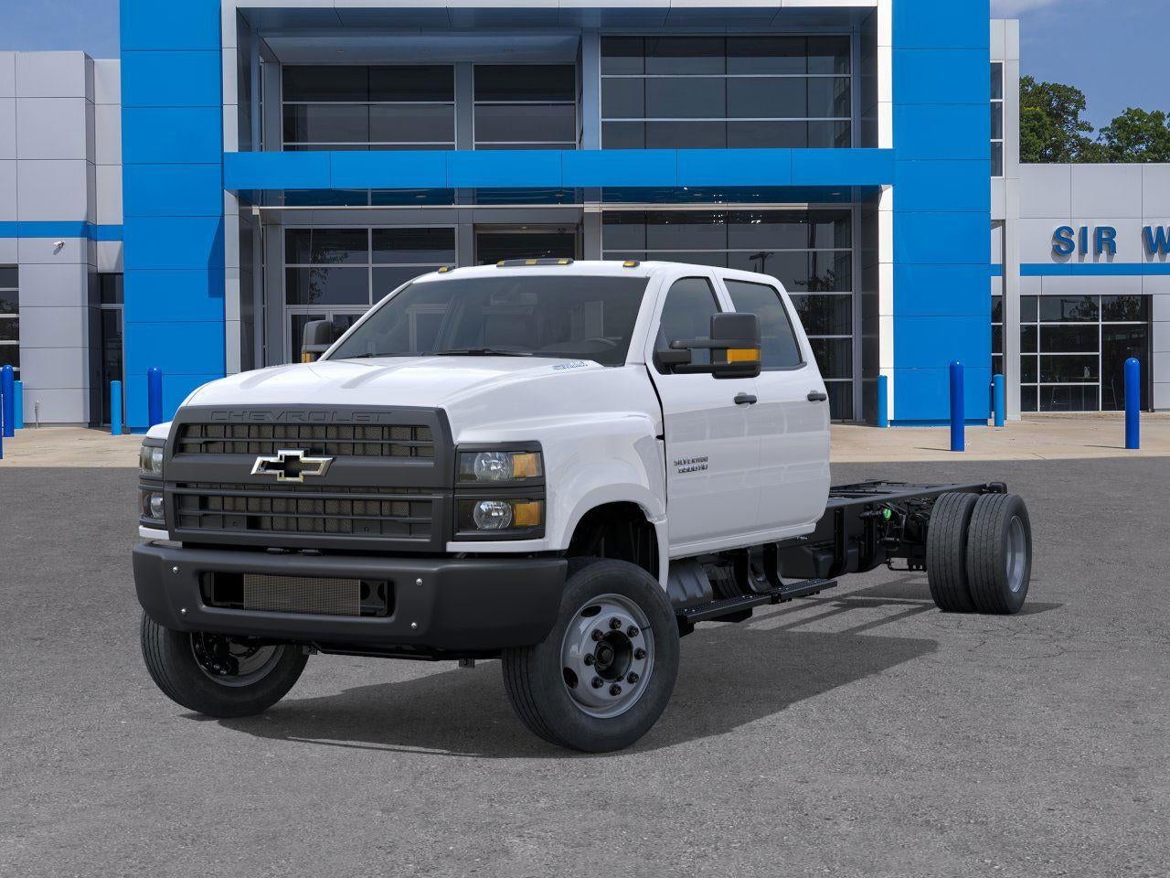 2025 Chevrolet Silverado 6500 HD Work Truck