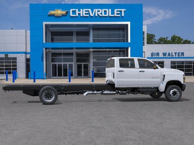 2026 Chevrolet Silverado 6500 HD Work Truck