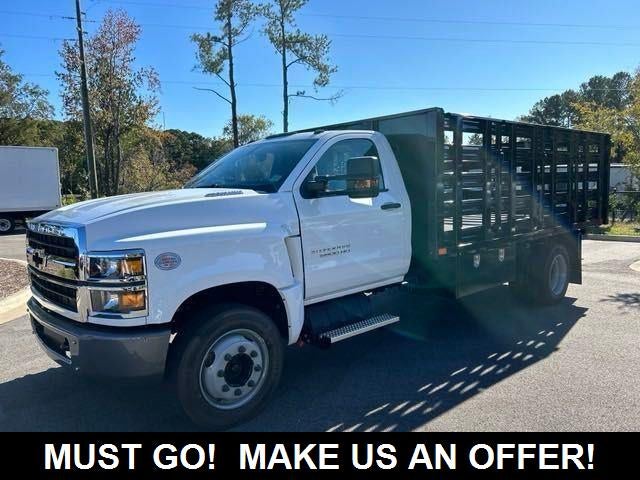 2024 Chevrolet Silverado 6500 HD Work Truck