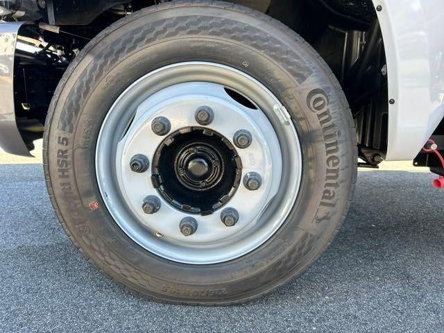 2024 Chevrolet Silverado 6500 HD Work Truck