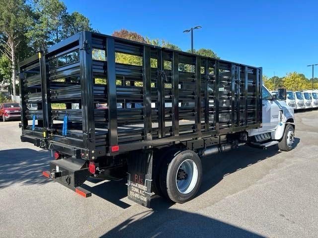 2024 Chevrolet Silverado 6500 HD Work Truck