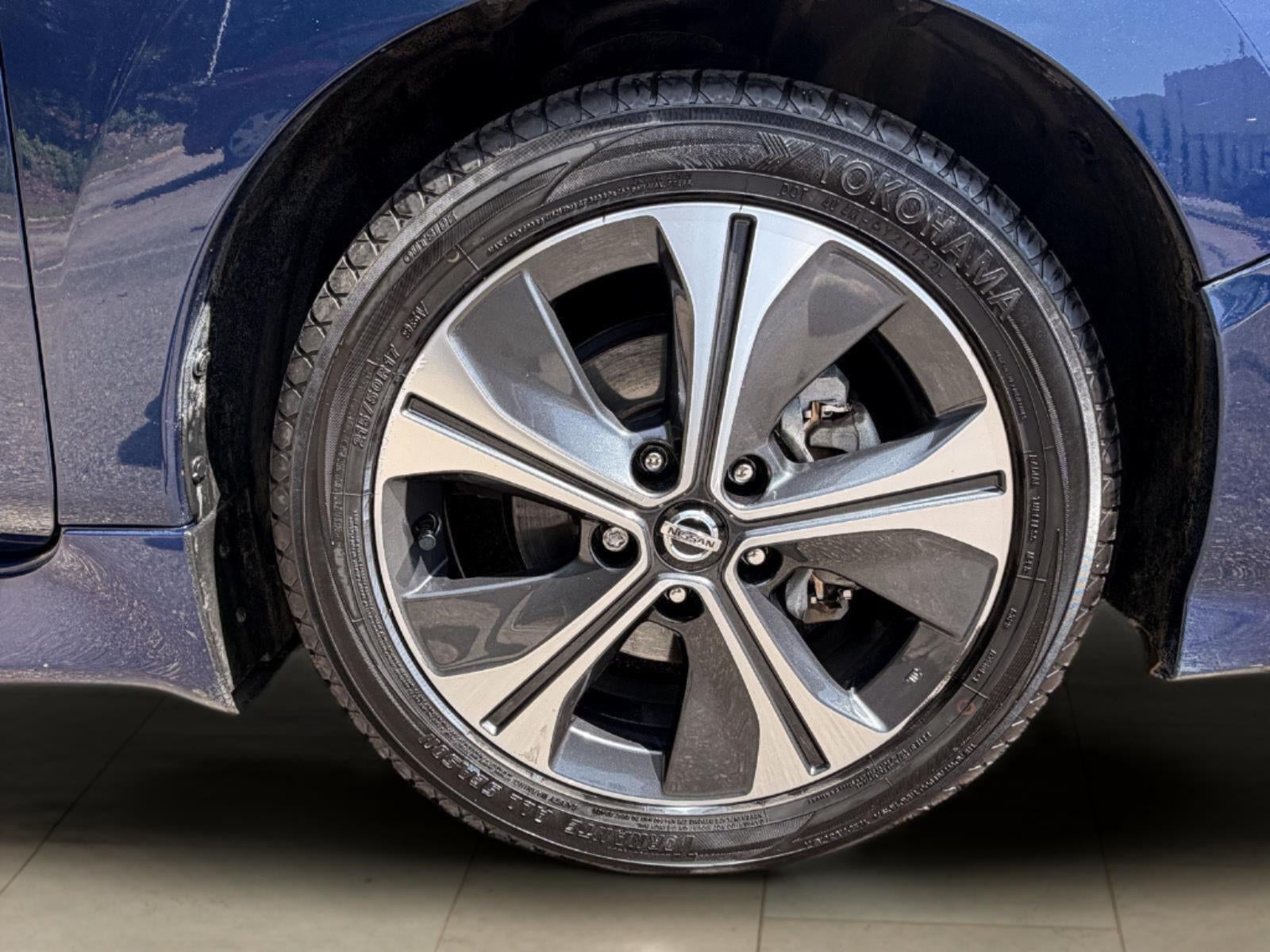 2018 Nissan LEAF SV
