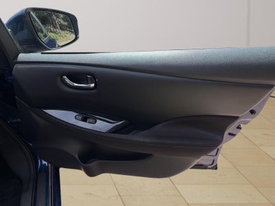 2018 Nissan LEAF SV