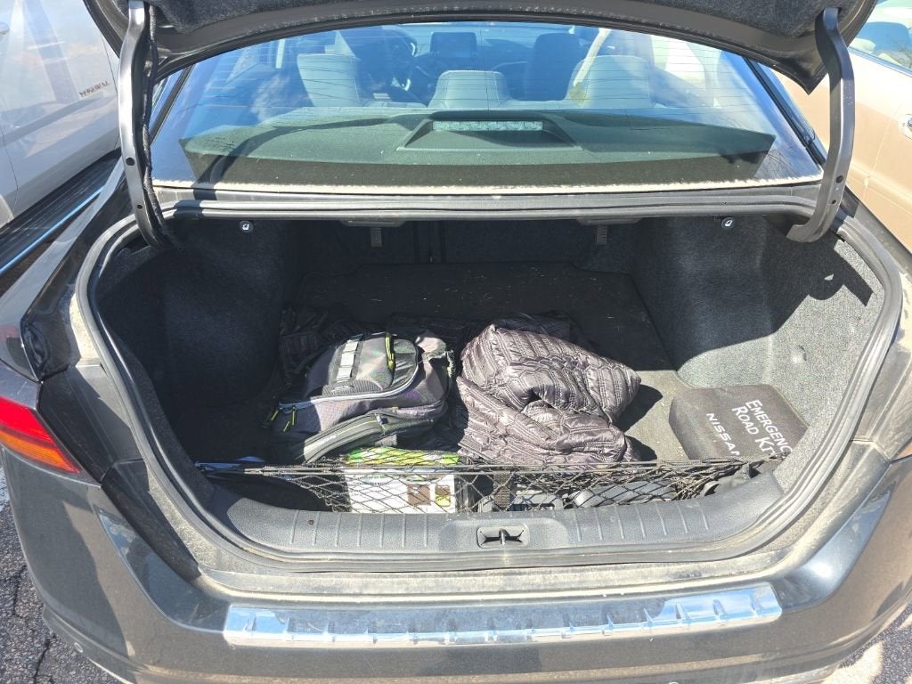 2022 Nissan Altima SR Intelligent AWD