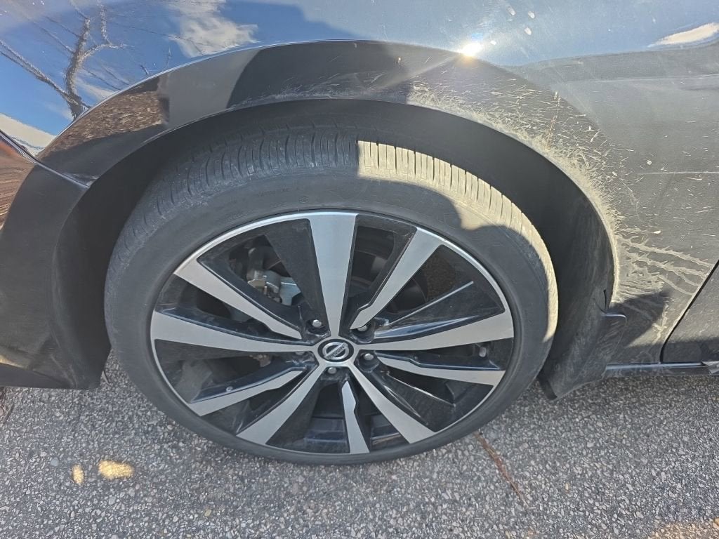 2022 Nissan Altima SR Intelligent AWD