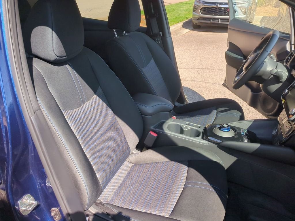 2025 Nissan LEAF SV PLUS