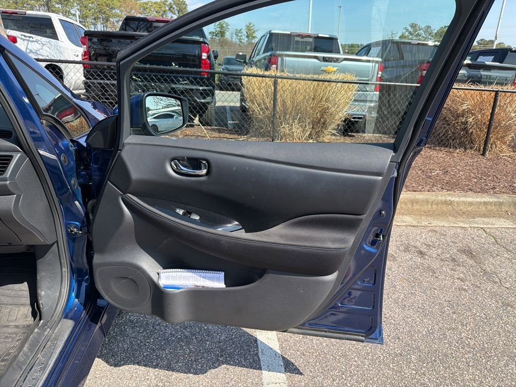 2025 Nissan LEAF SV PLUS