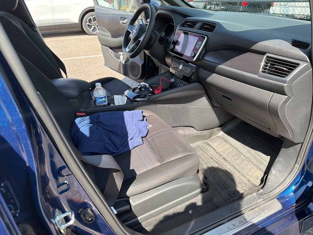 2025 Nissan LEAF SV PLUS