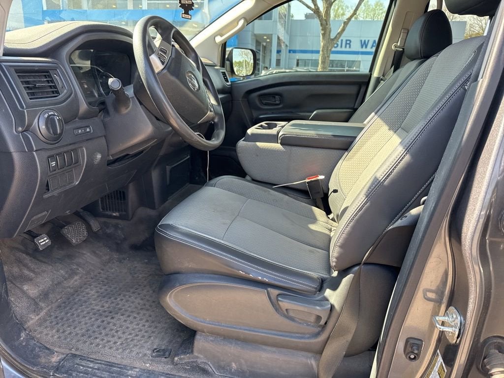2021 Nissan TITAN Crew Cab S 4x4