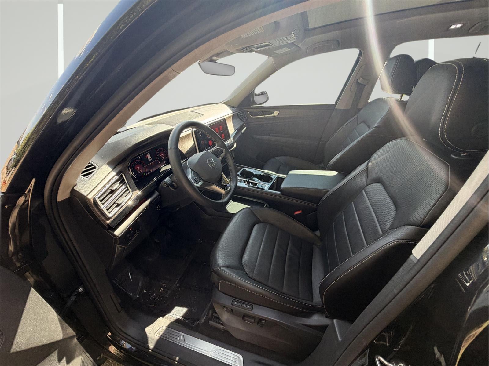 2024 Volkswagen Atlas 2.0T SEL