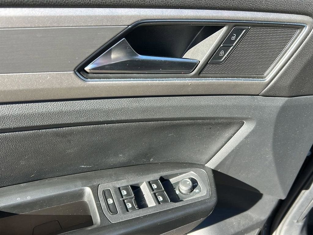 2018 Volkswagen Atlas 2.0T SE