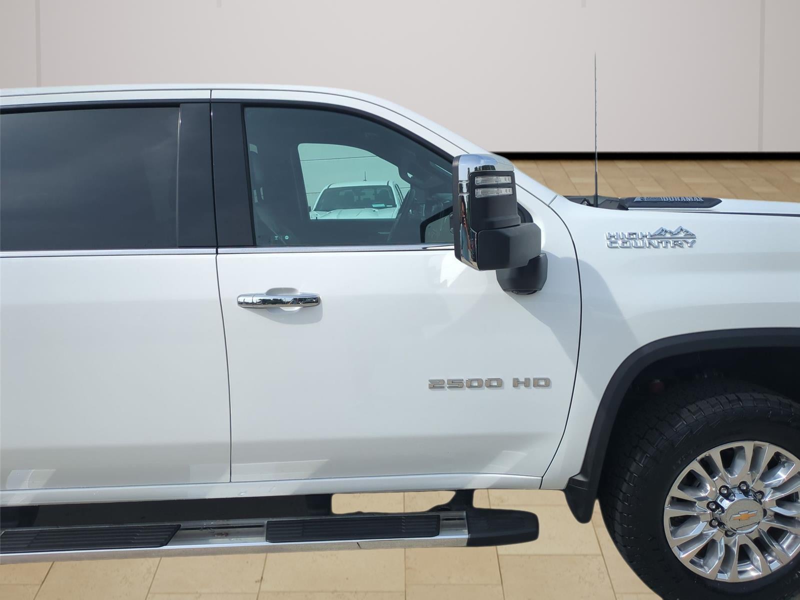 2023 Chevrolet Silverado 2500 HD High Country