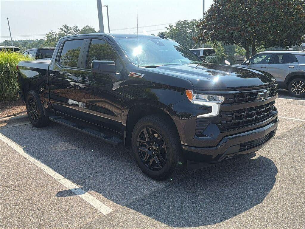 2025 Chevrolet Silverado 1500 RST