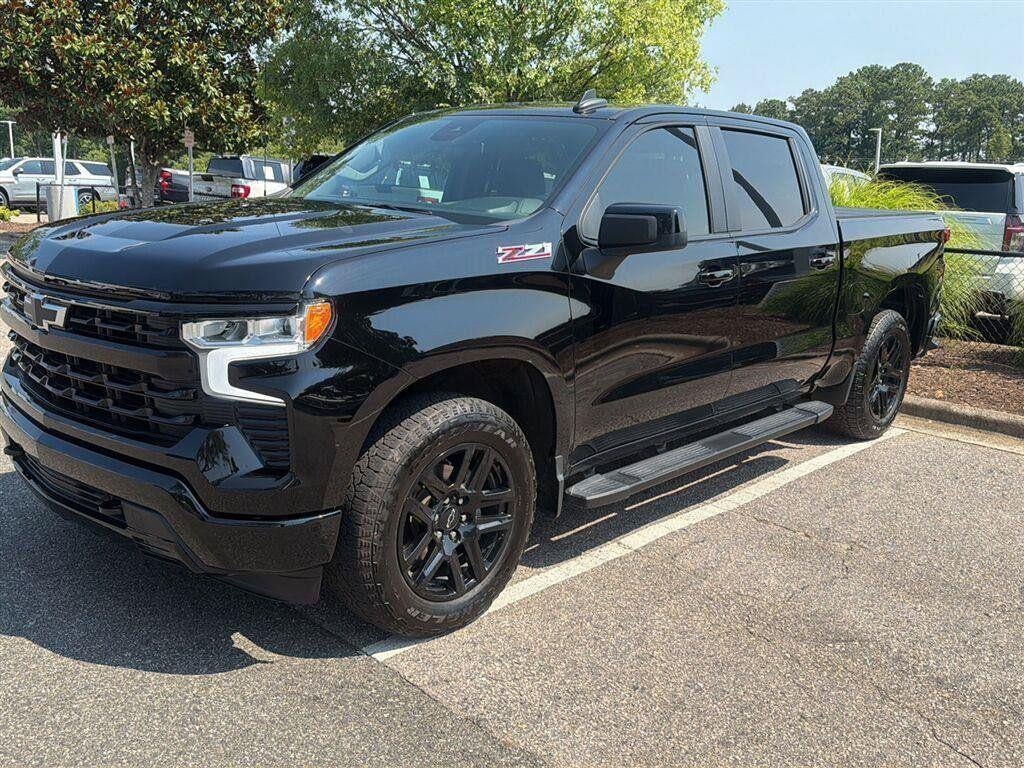 2025 Chevrolet Silverado 1500 RST