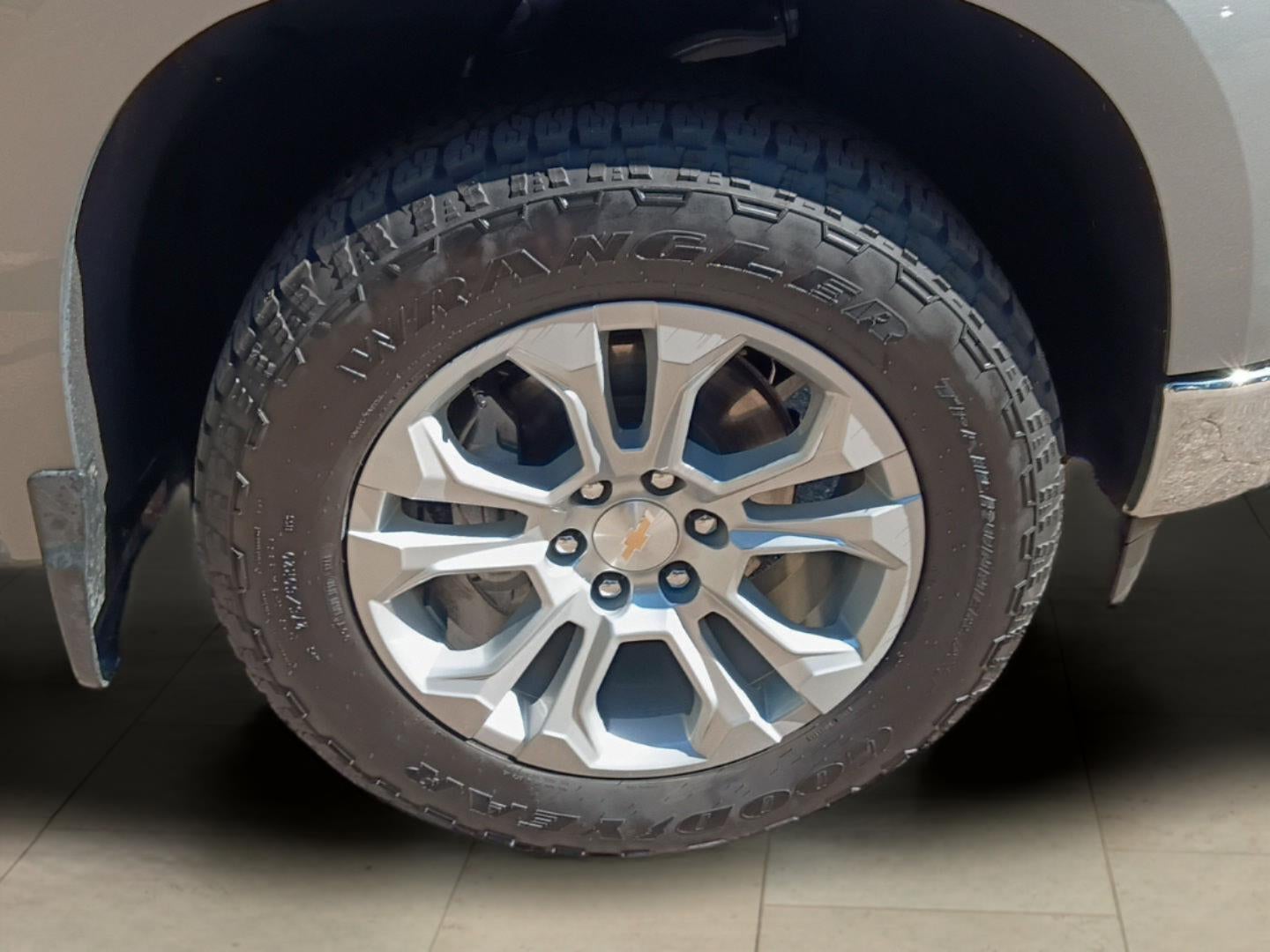 2025 Chevrolet Silverado 1500 LTZ