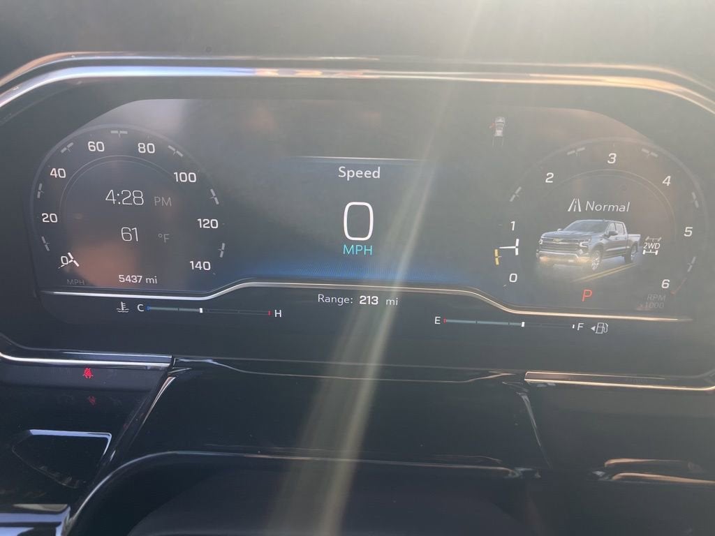 2025 Chevrolet Silverado 1500 LTZ