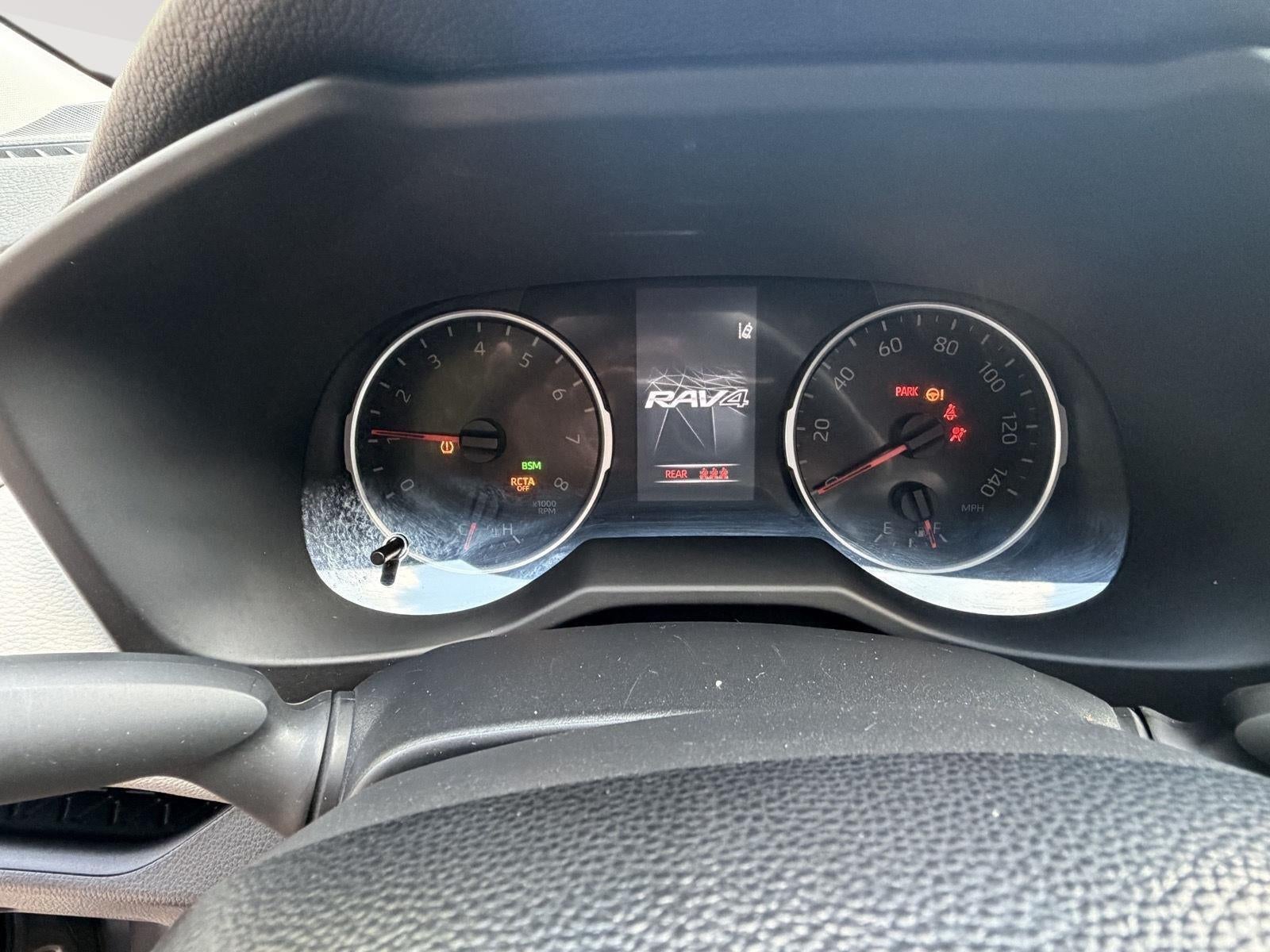 2022 Toyota RAV4 XLE