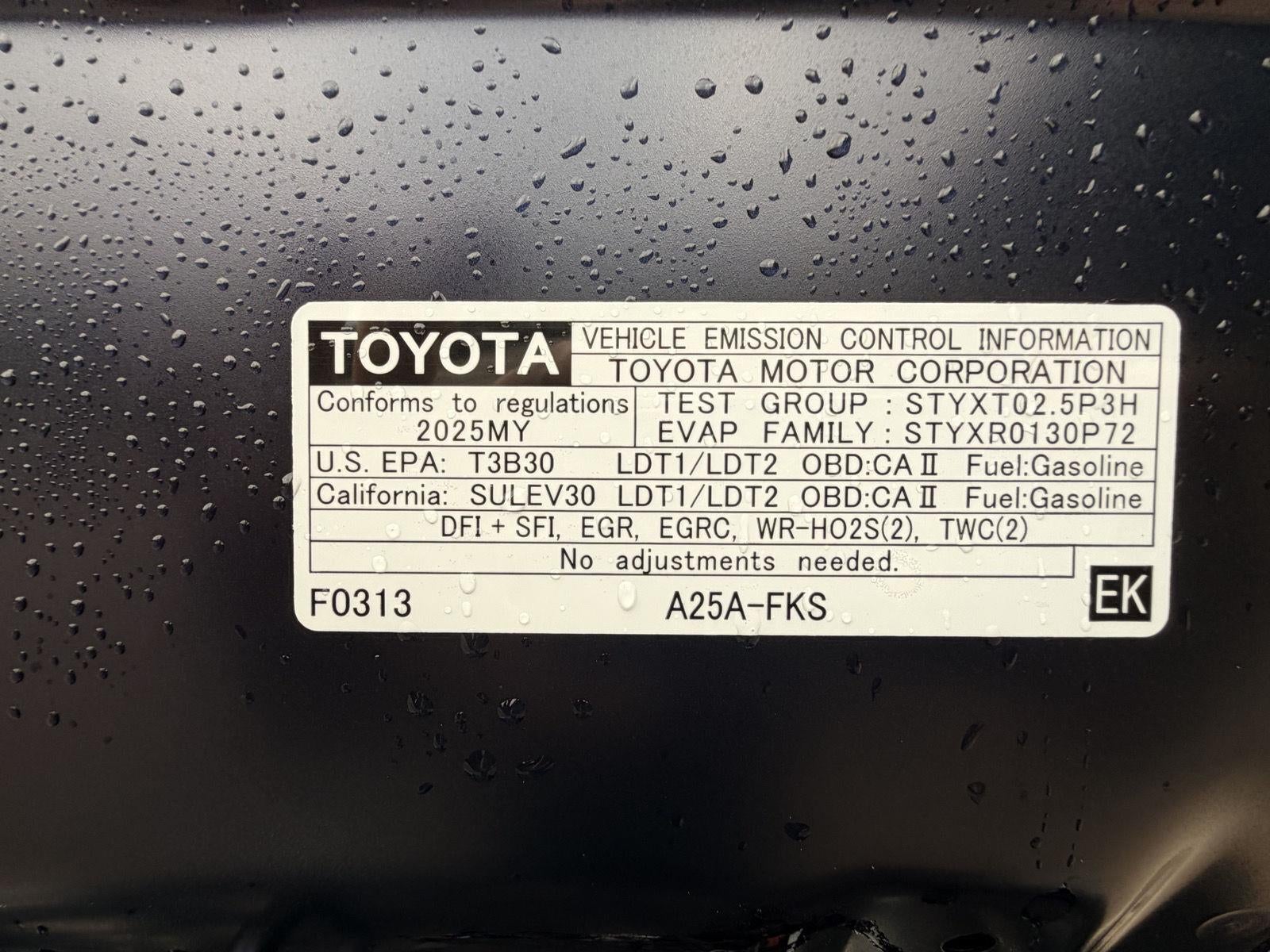 2025 Toyota RAV4 XLE