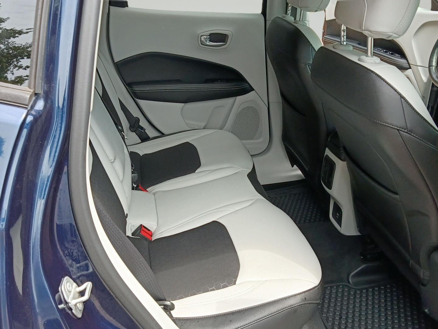 2018 Jeep Compass Latitude FWD