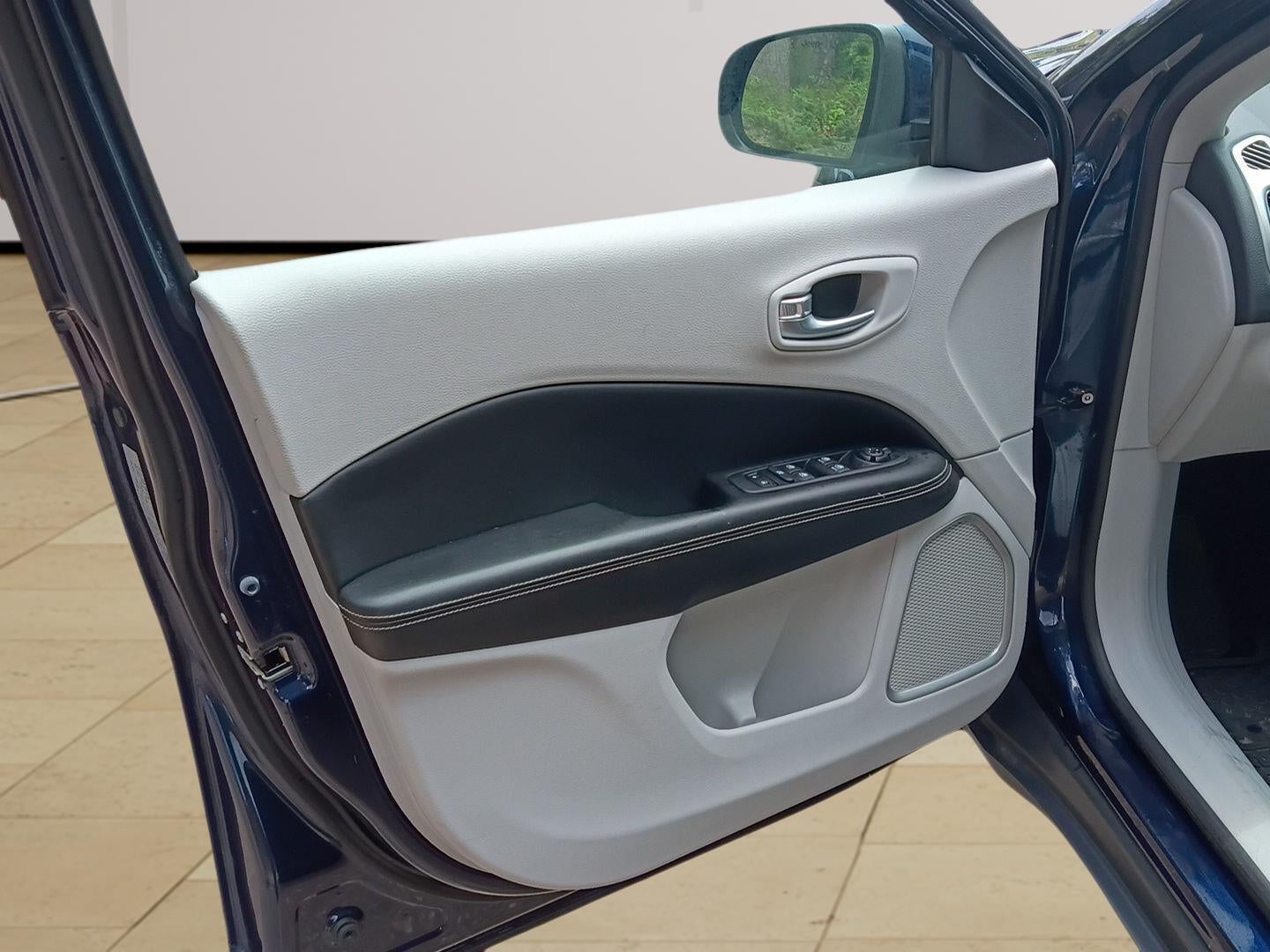 2018 Jeep Compass Latitude FWD
