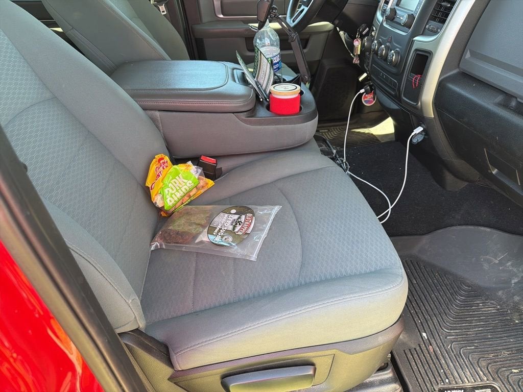 2019 RAM 1500 Classic SLT Crew Cab 4x4 5'7" Box