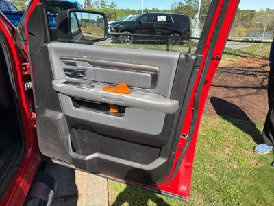 2019 RAM 1500 Classic SLT Crew Cab 4x4 5'7" Box