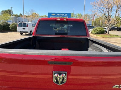 2019 RAM 1500 Classic SLT Crew Cab 4x4 5'7" Box