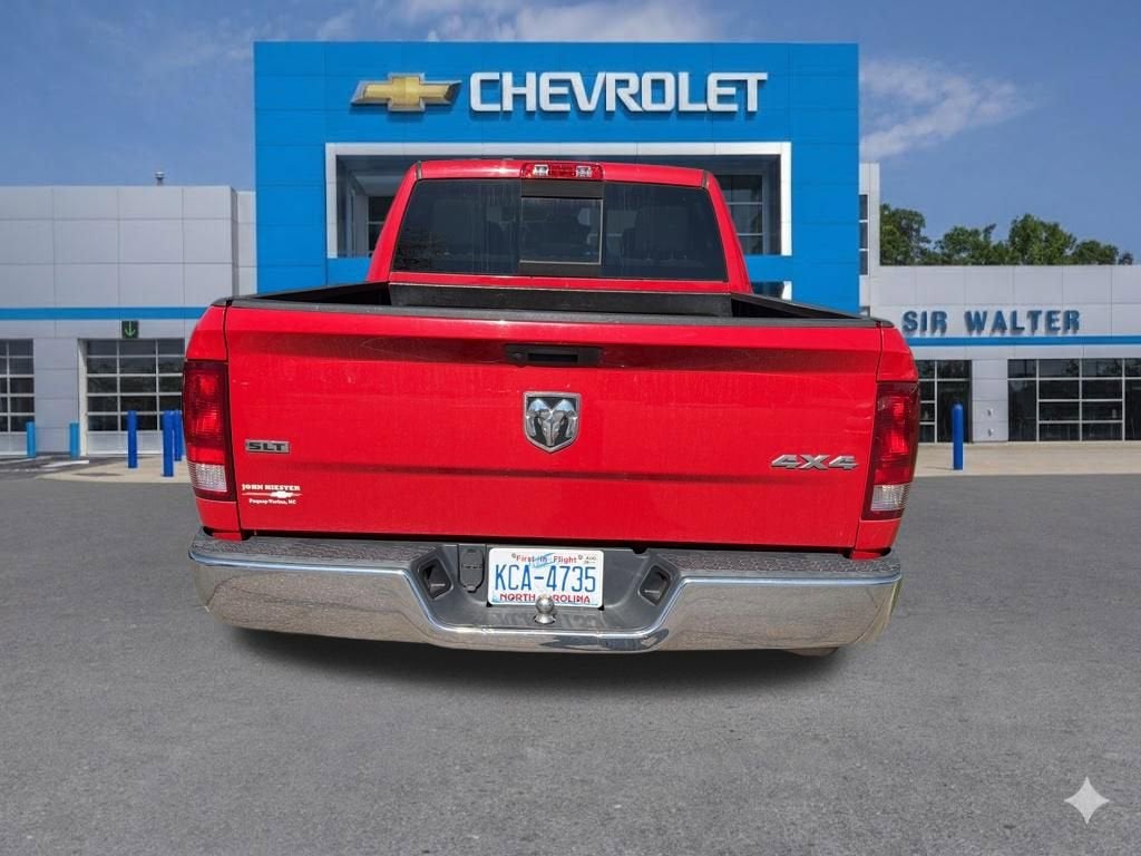 2019 RAM 1500 Classic SLT Crew Cab 4x4 5'7" Box