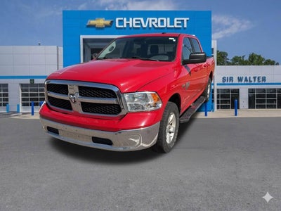 2019 RAM 1500 Classic SLT Crew Cab 4x4 5'7" Box