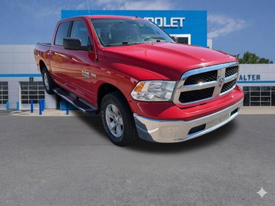 2019 RAM 1500 Classic SLT Crew Cab 4x4 5'7" Box