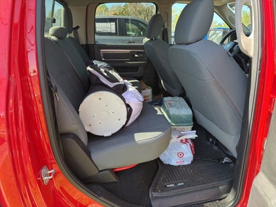 2019 RAM 1500 Classic SLT Crew Cab 4x4 5'7" Box