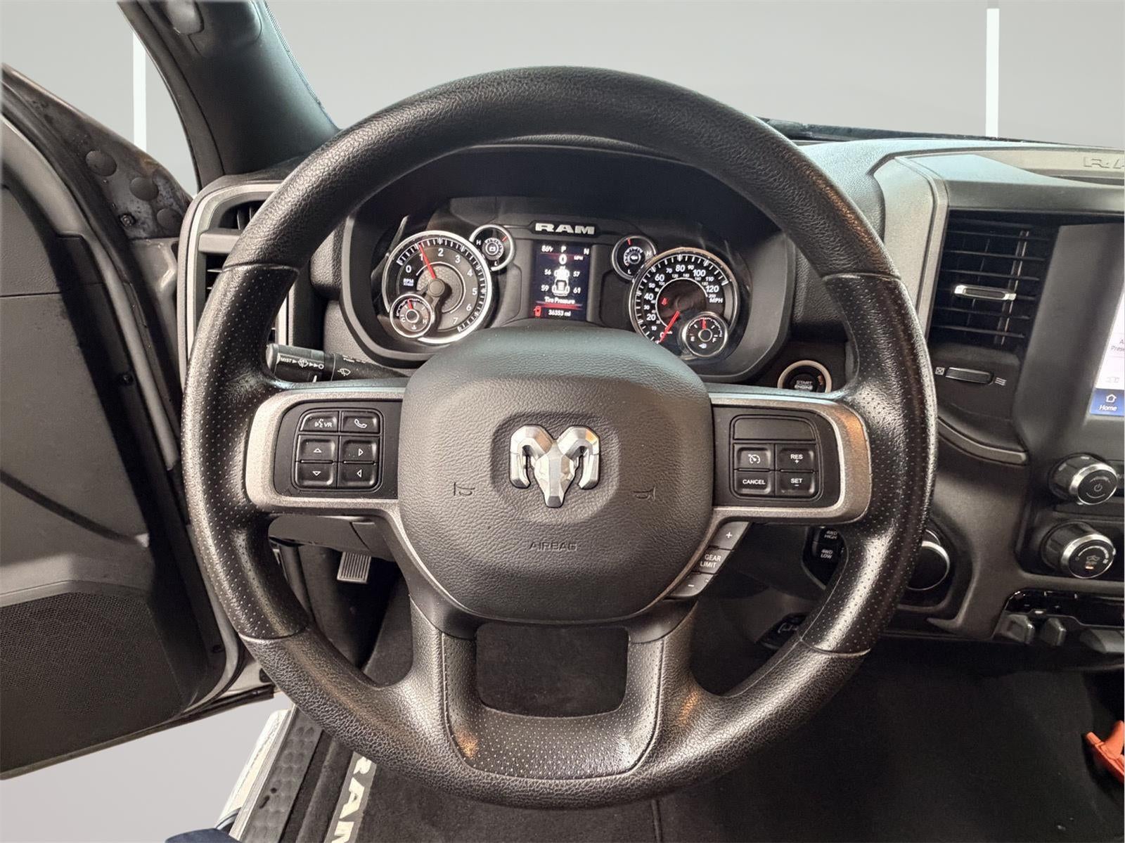 2022 RAM 2500 Tradesman Crew Cab 4x4 6'4" Box
