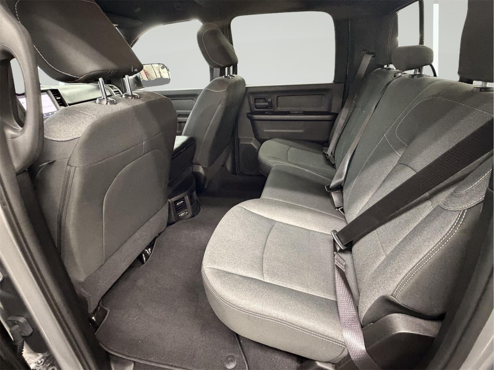 2022 RAM 2500 Tradesman Crew Cab 4x4 6'4" Box