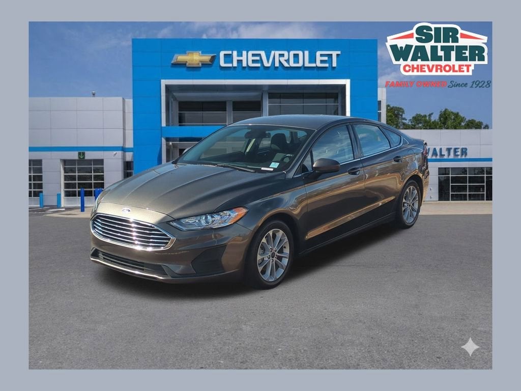 2020 Ford Fusion SE