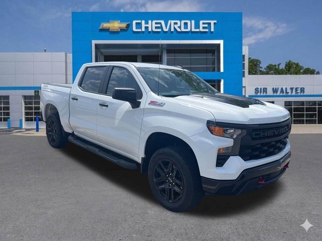 2022 Chevrolet Silverado 1500 Custom Trail Boss