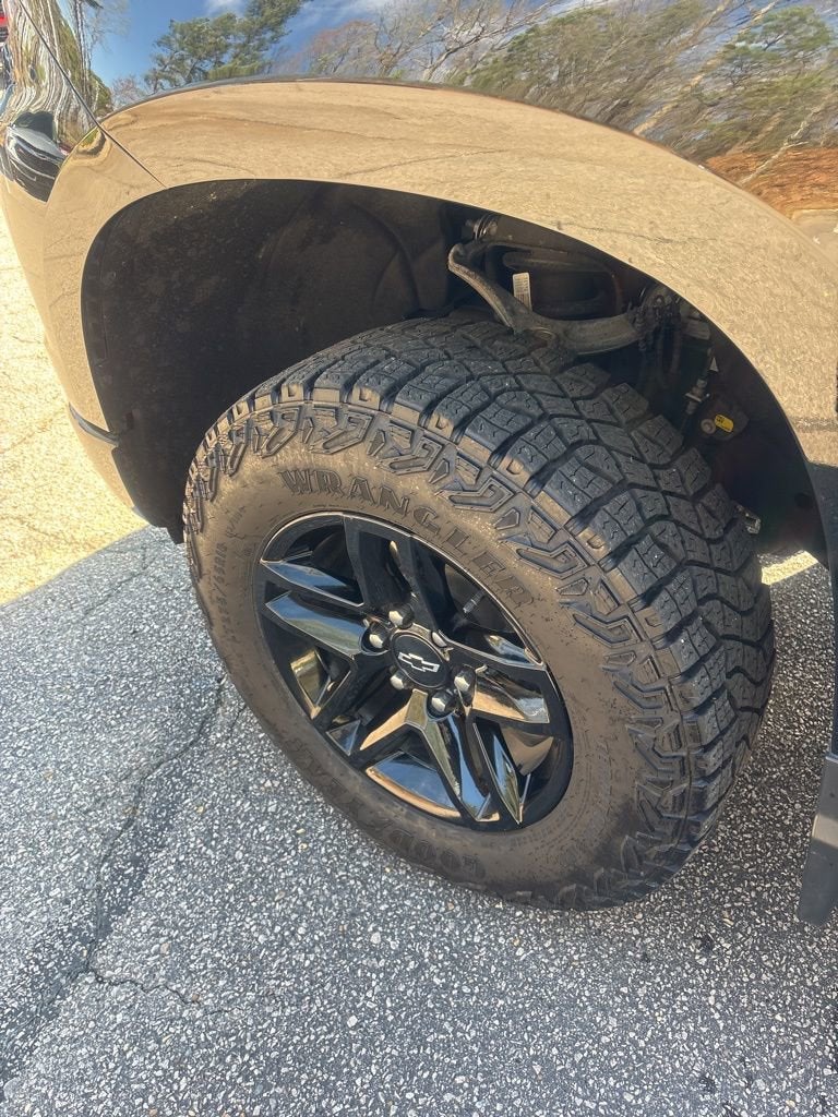 2025 Chevrolet Silverado 1500 Custom Trail Boss