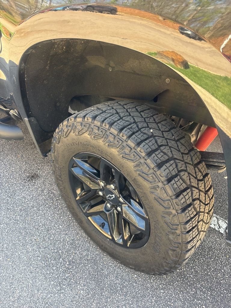 2025 Chevrolet Silverado 1500 Custom Trail Boss