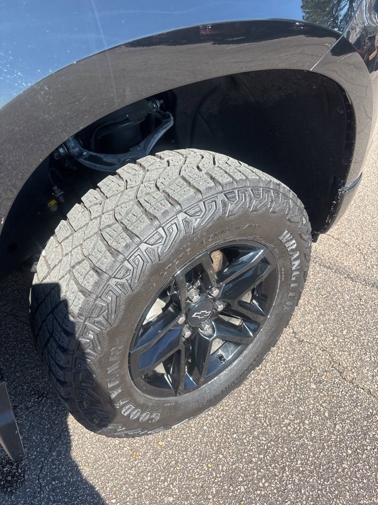 2025 Chevrolet Silverado 1500 Custom Trail Boss