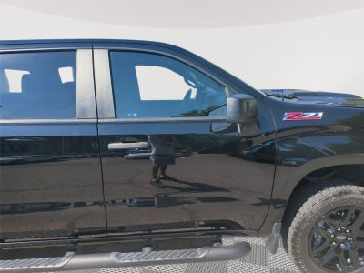 2023 Chevrolet Silverado 1500 Custom Trail Boss