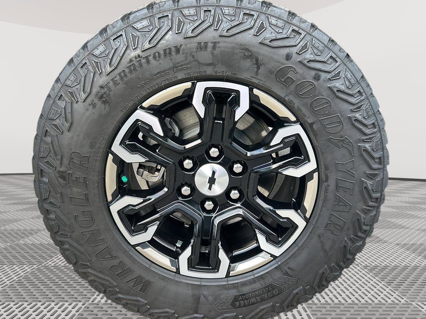 2023 Chevrolet Silverado 1500 ZR2